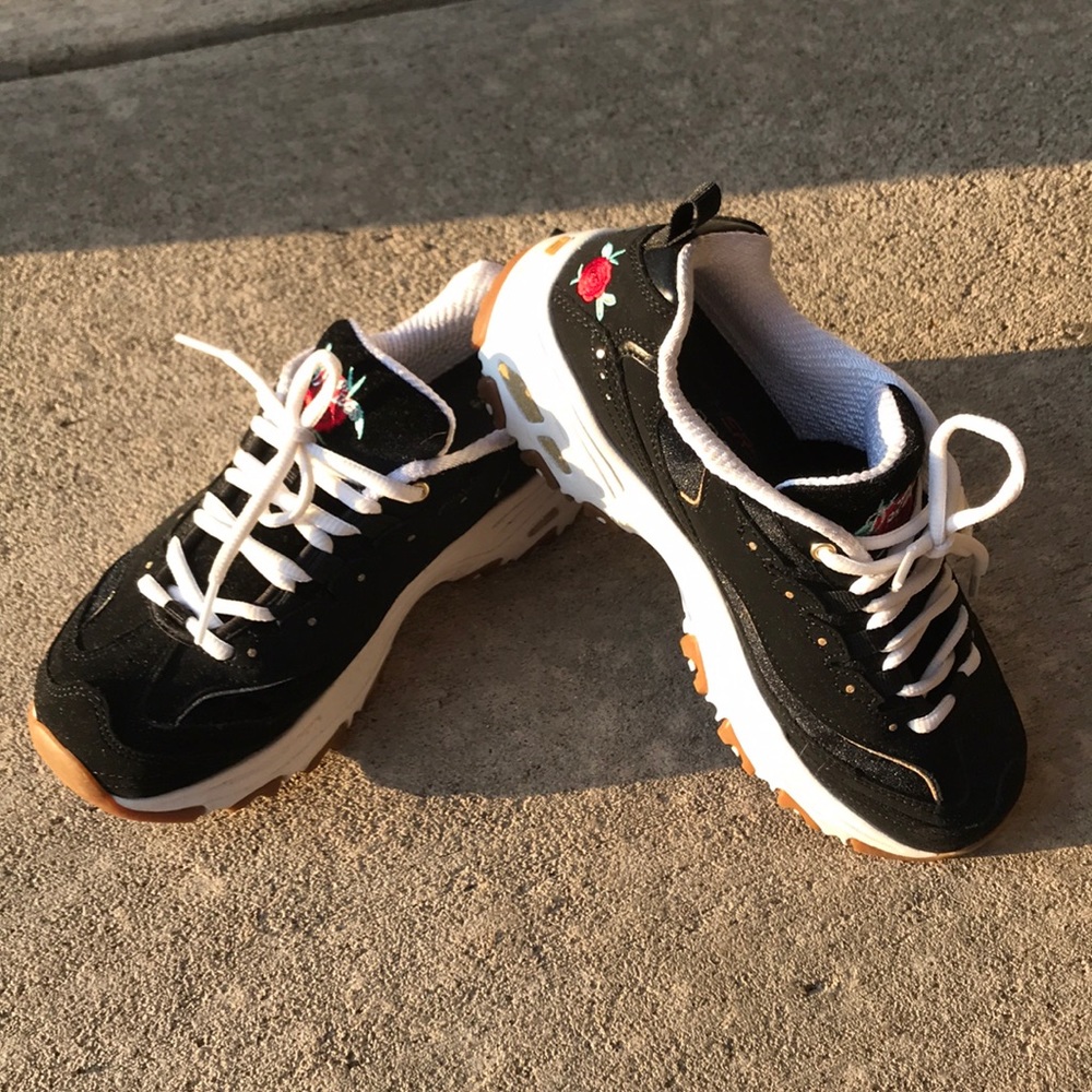 Skechers D’Lites Rose Bloom Sneakers